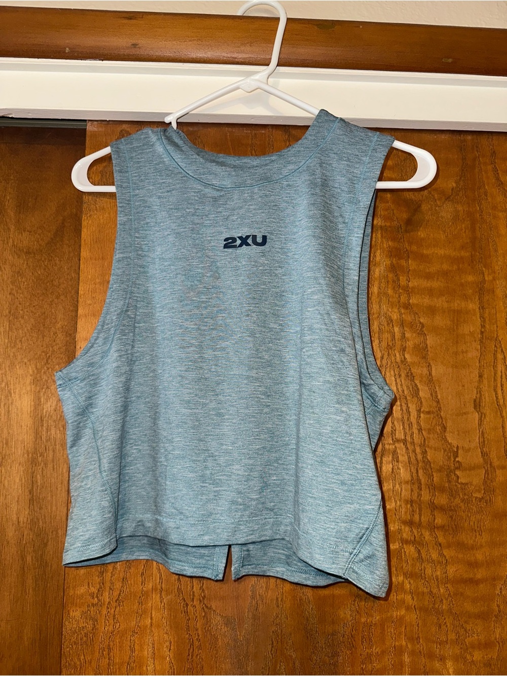 2XU Women's Light Blue Heather Muscle Tank